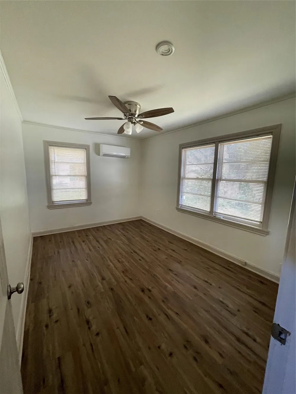 414 S 27th Street Corsicana, TX 75110