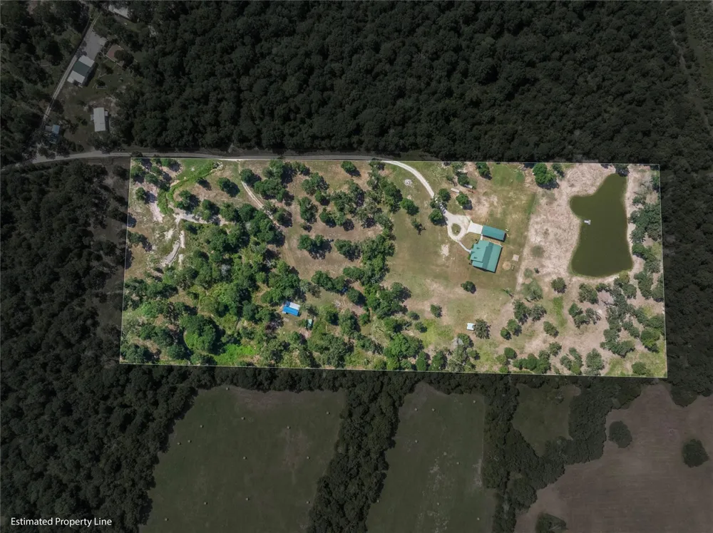 3835 County Road 151 Bedias, TX 77831