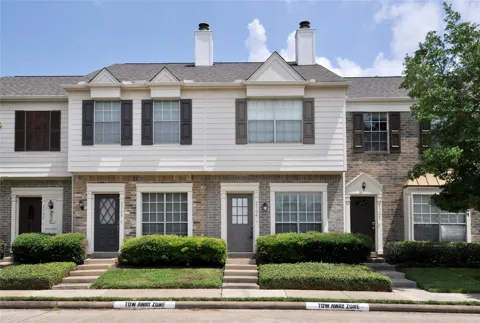 2930 Grants Lake Boulevard #2704