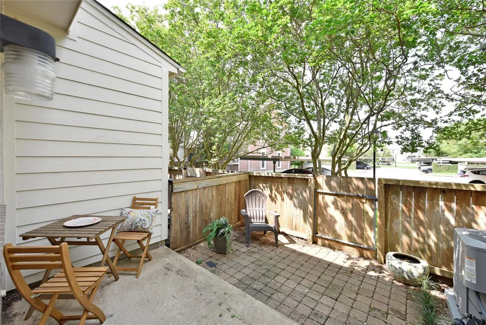 2930 Grants Lake Boulevard #2704 Sugar Land, TX 77479