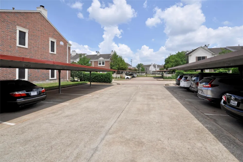 2930 Grants Lake Boulevard #2704 Sugar Land, TX 77479