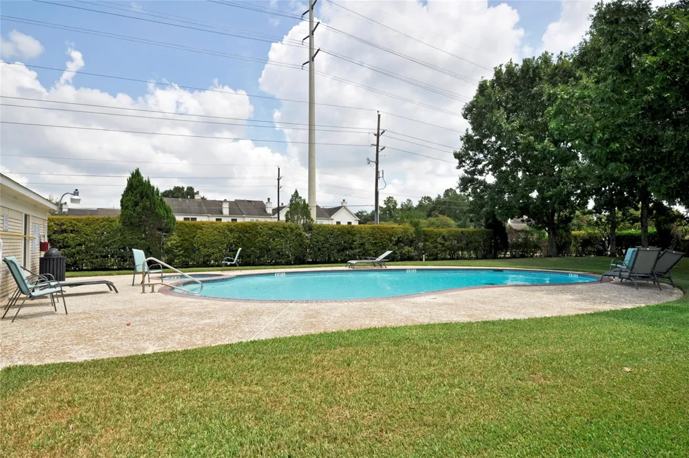 2930 Grants Lake Boulevard #2704 Sugar Land, TX 77479