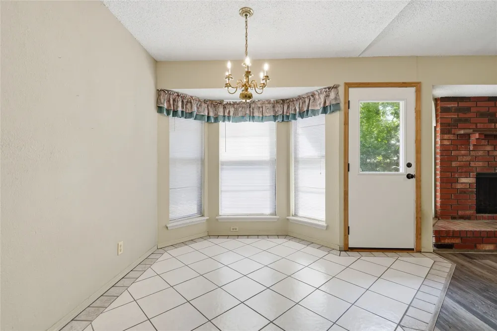 4401 S 4th Street Broken Arrow, OK 74011