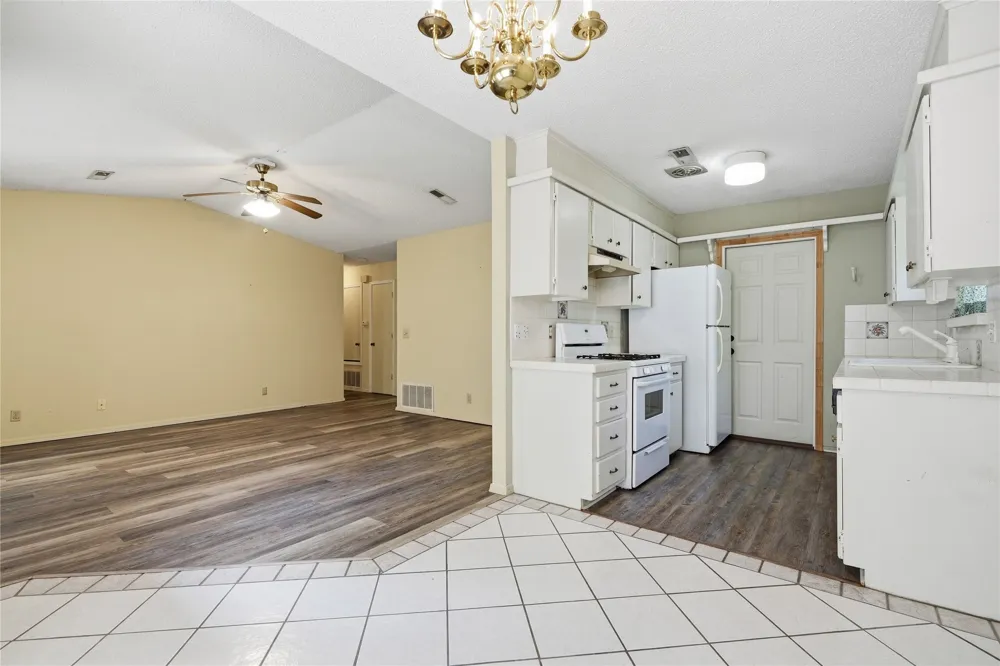 4401 S 4th Street Broken Arrow, OK 74011