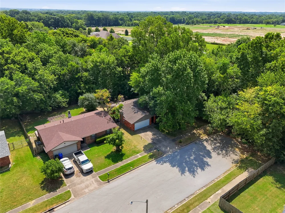4401 S 4th Street Broken Arrow, OK 74011