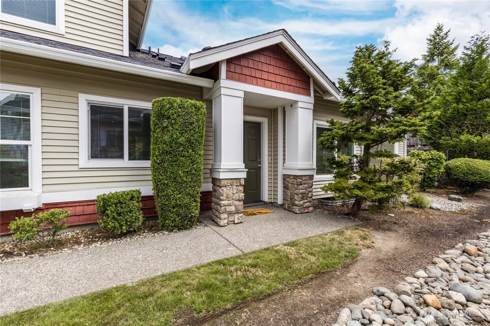 7114 James Place SE Auburn, WA 98092