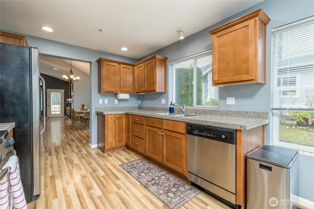 7114 James Place SE Auburn, WA 98092
