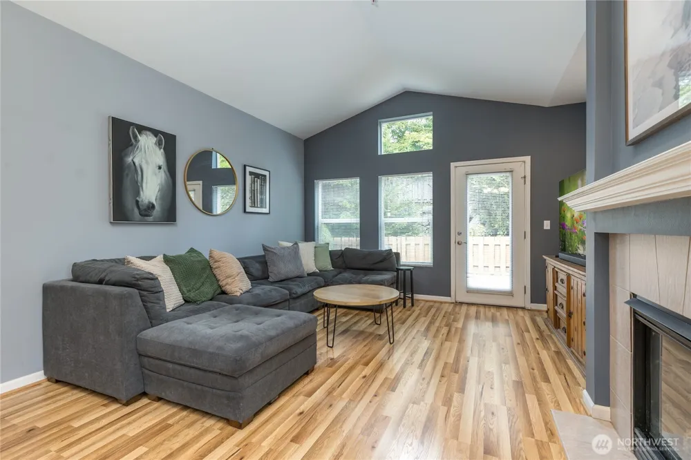 7114 James Place SE Auburn, WA 98092