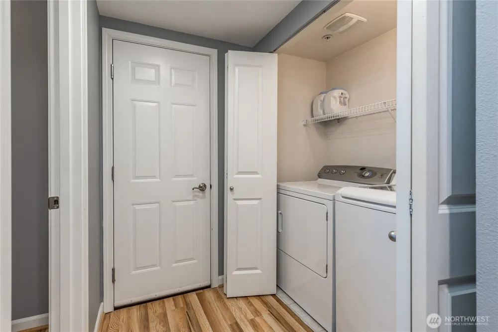7114 James Place SE Auburn, WA 98092