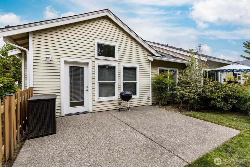 7114 James Place SE Auburn, WA 98092