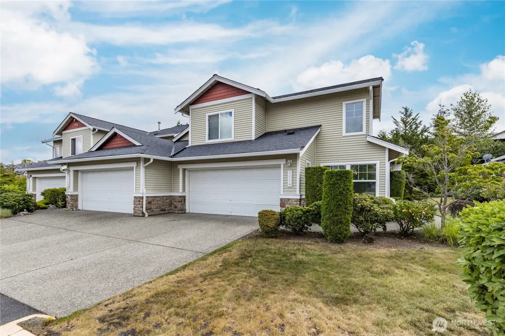 7114 James Place SE Auburn, WA 98092