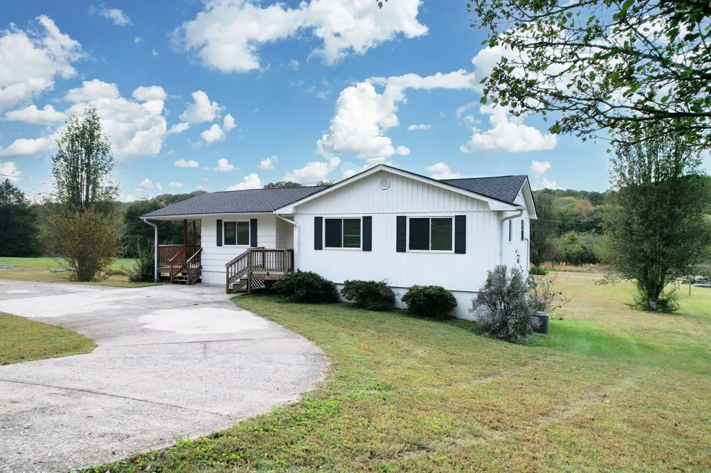 12413 Dolly Pond Road Birchwood, TN 37308