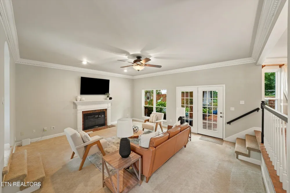 8409 Thornbury Court Knoxville, TN 37919