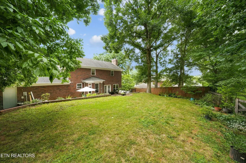 8409 Thornbury Court Knoxville, TN 37919