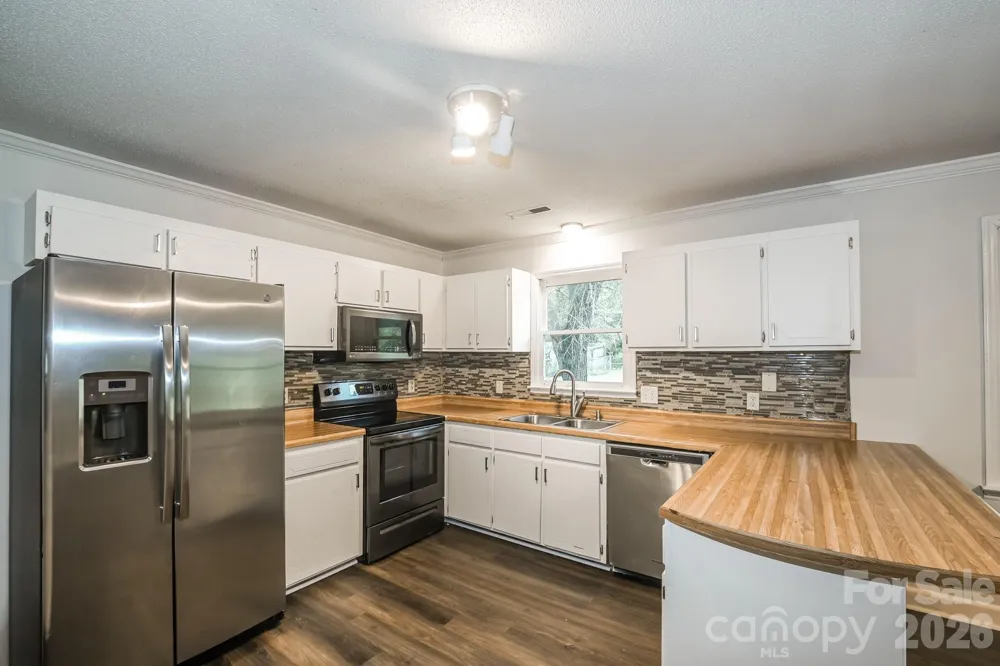 320 Aqua Drive Forest City, NC 28043