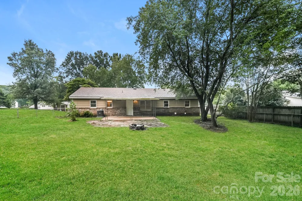 320 Aqua Drive Forest City, NC 28043