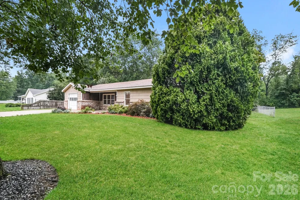 320 Aqua Drive Forest City, NC 28043
