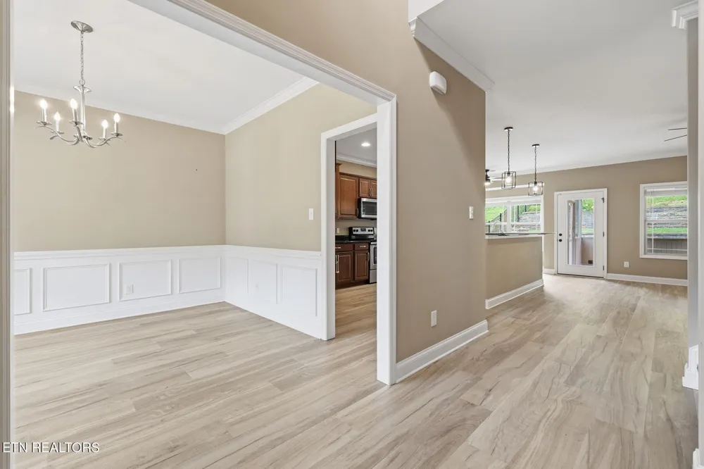 1230 Peake Lane Knoxville, TN 37922