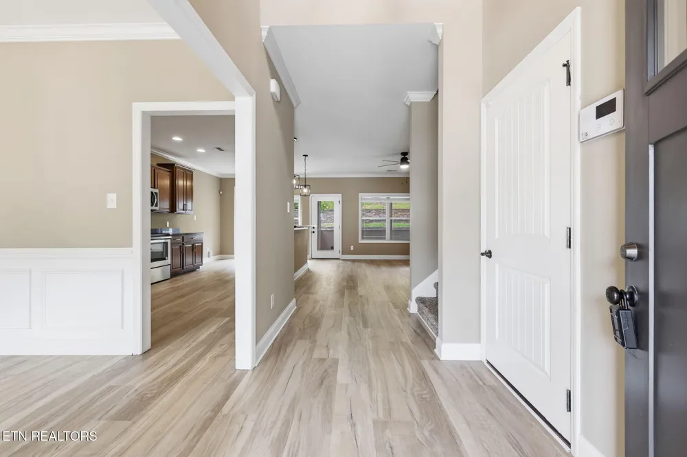 1230 Peake Lane Knoxville, TN 37922
