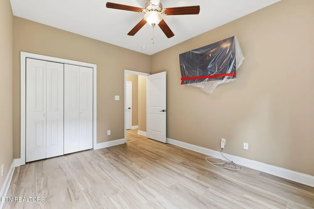 1230 Peake Lane Knoxville, TN 37922
