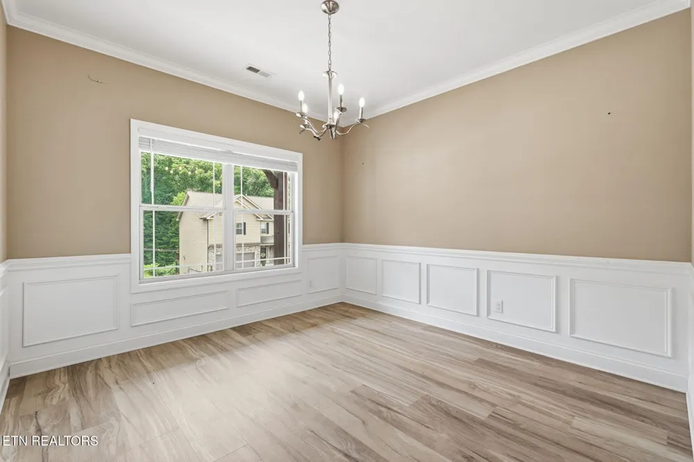 1230 Peake Lane Knoxville, TN 37922