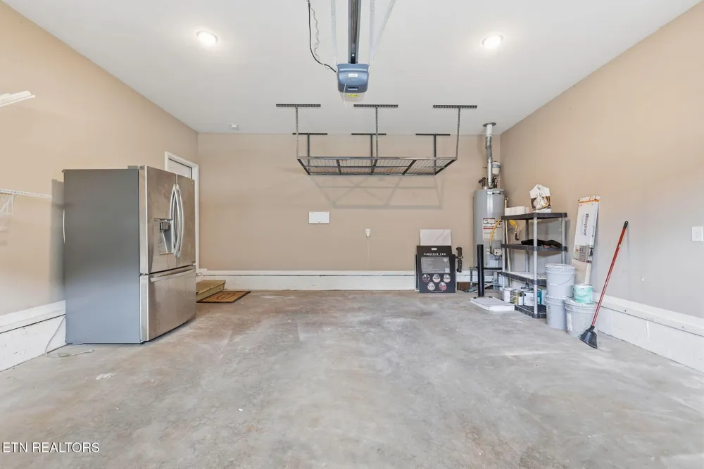 1230 Peake Lane Knoxville, TN 37922