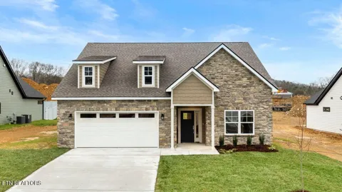 7618 Drake Lane