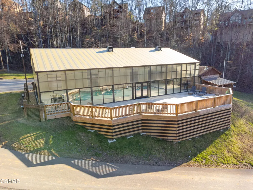 1550 Bears Den Way Sevierville, TN 37876