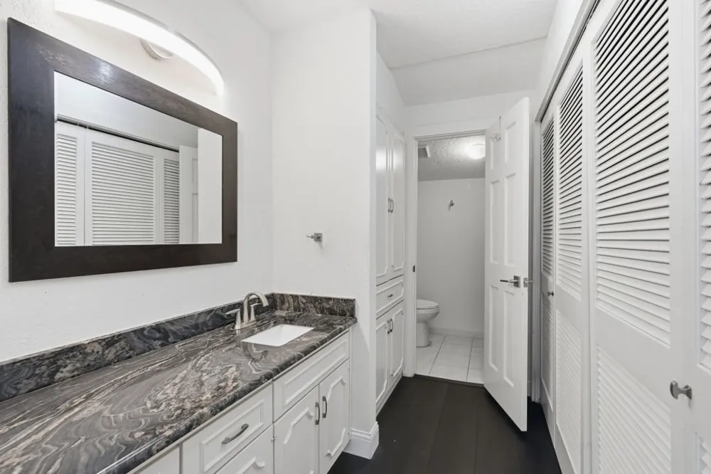 408 Arcadia Street Hurst, TX 76053