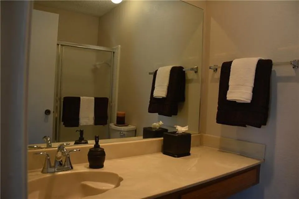 216 E Denton Drive Euless, TX 76039
