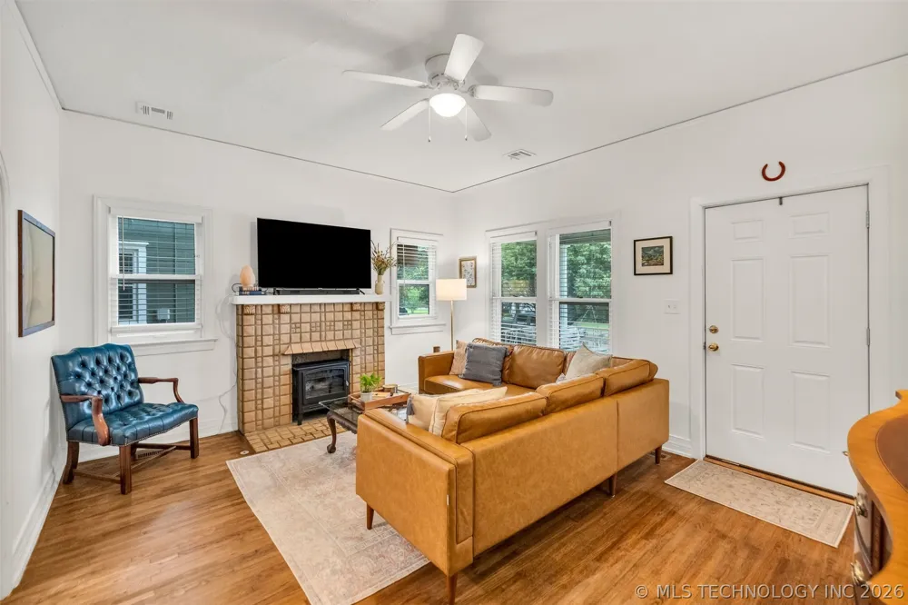 216 S Knoxville Avenue Tulsa, OK 74112
