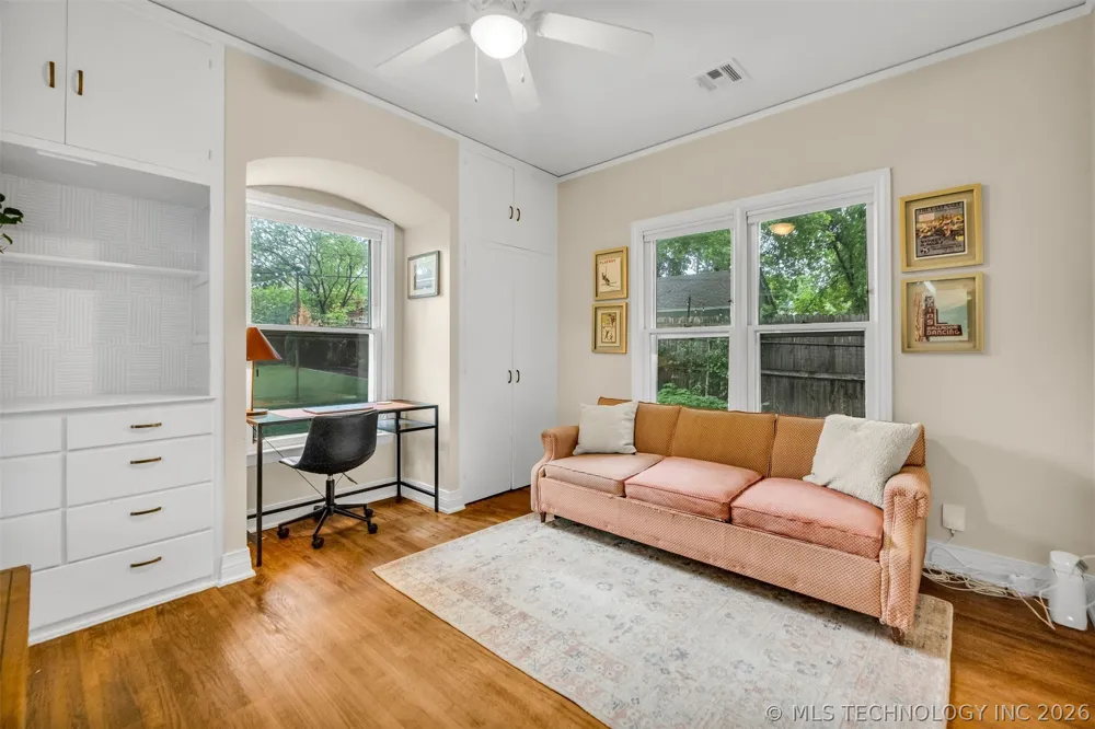 216 S Knoxville Avenue Tulsa, OK 74112