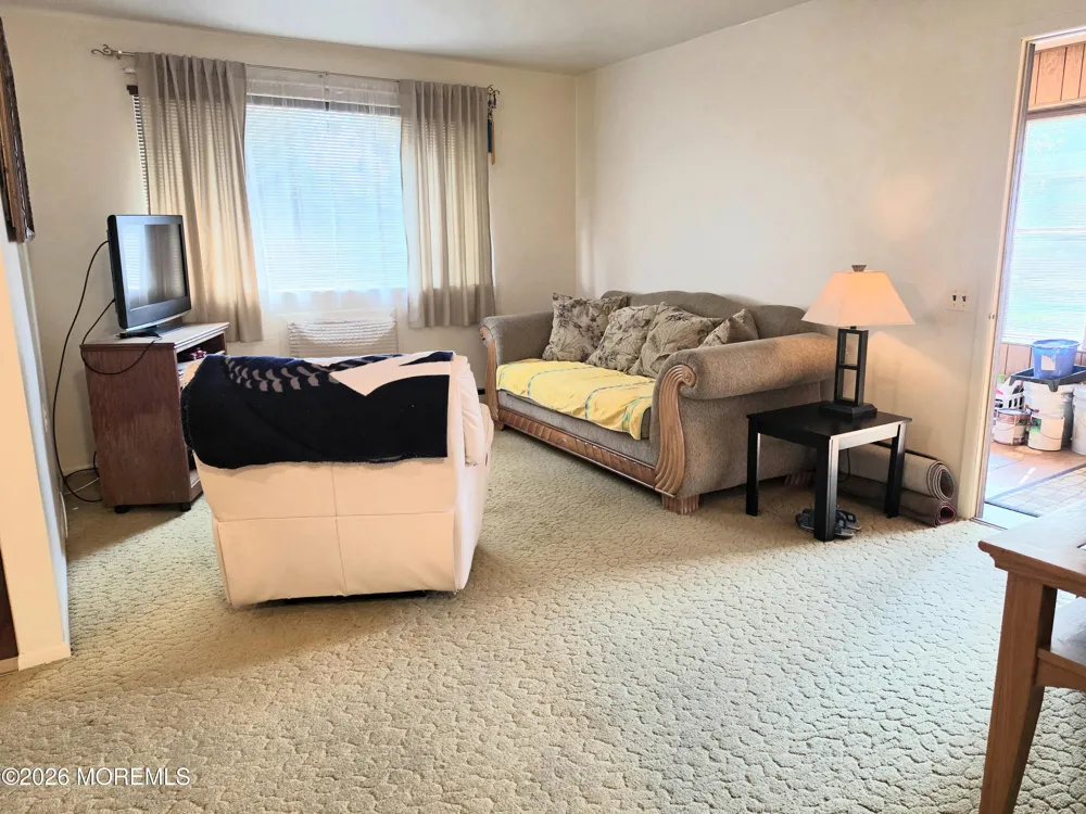27 Salem Drive #C Whiting, NJ 08759