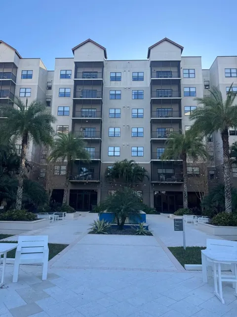 14501 GROVE RESORT AVENUE #3135