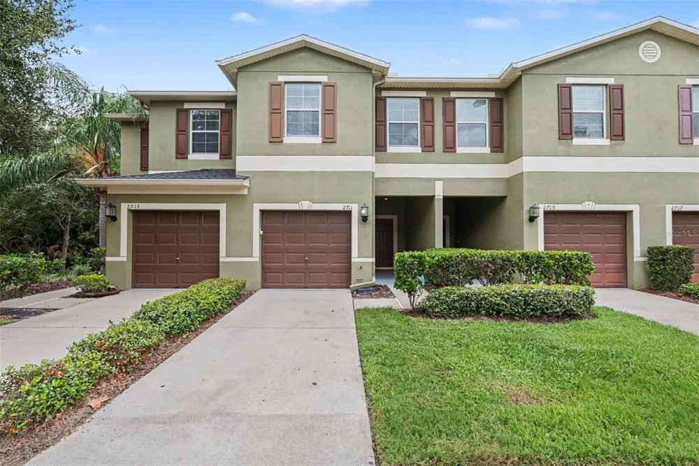 2711 ISABELLA VALLEY COURT Brandon, FL 33511