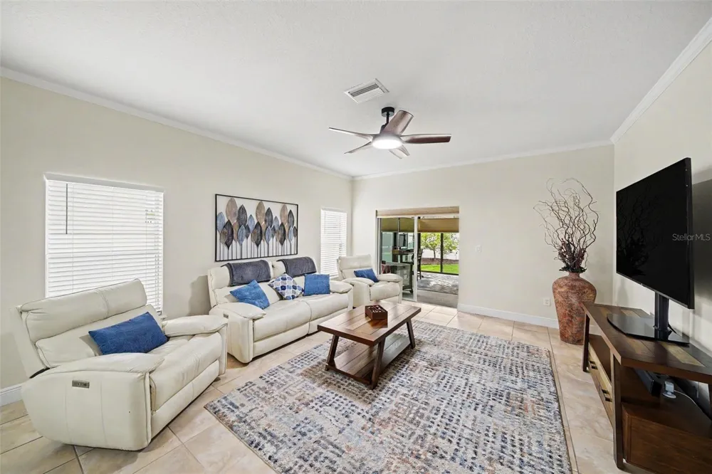 2722 WINGLEWOOD CIRCLE Lutz, FL 33558
