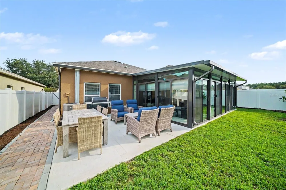 2722 WINGLEWOOD CIRCLE Lutz, FL 33558