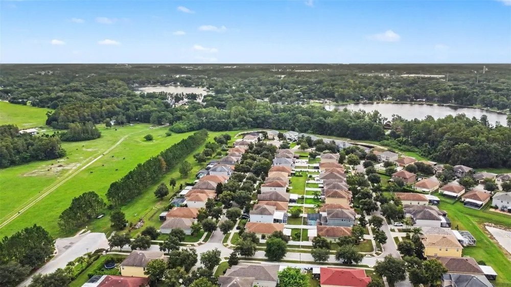 2722 WINGLEWOOD CIRCLE Lutz, FL 33558