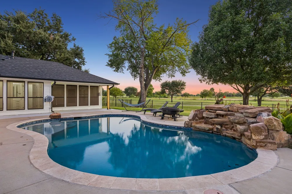 1695 Plummer Drive Rockwall, TX 75087