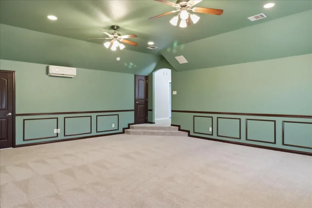 2435 Newark Circle College Station, TX 77845