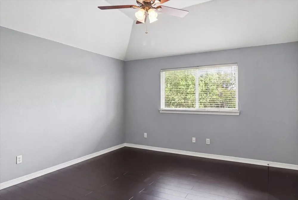2435 Newark Circle College Station, TX 77845