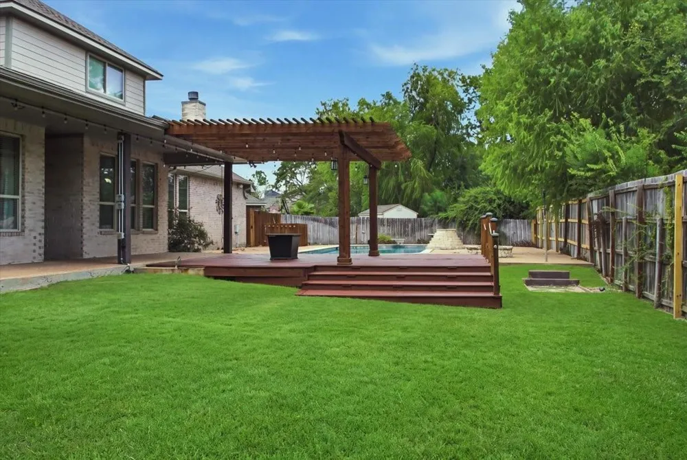 2435 Newark Circle College Station, TX 77845