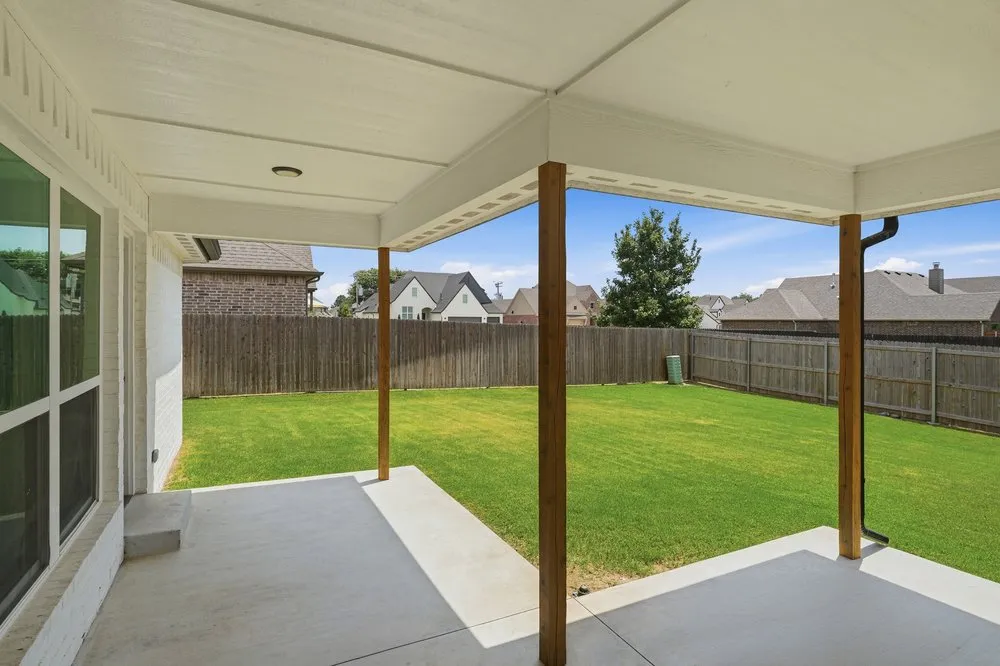 2124 E 138th Place S Bixby, OK 74008