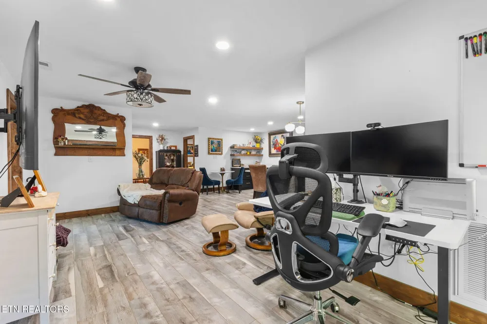 6414 Pine Grove Rd Knoxville, TN 37914
