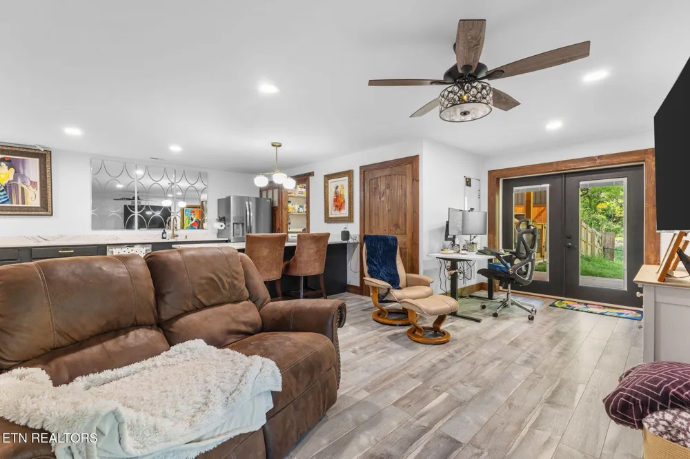 6414 Pine Grove Rd Knoxville, TN 37914