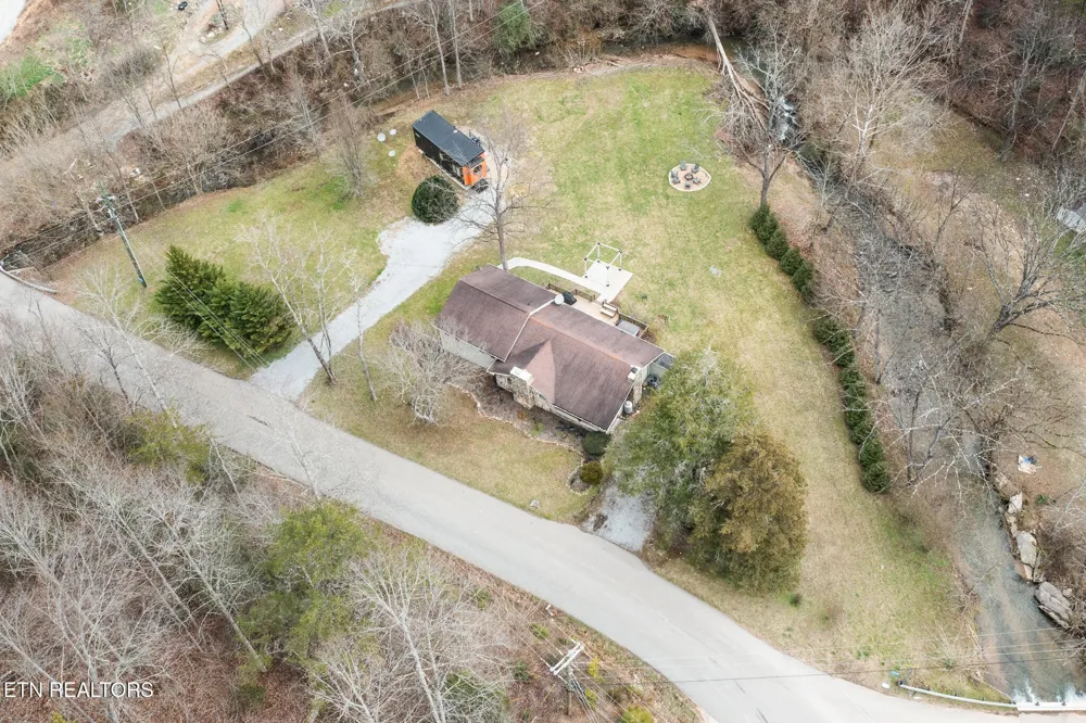 827 Mill Creek Rd Pigeon Forge, TN 37863