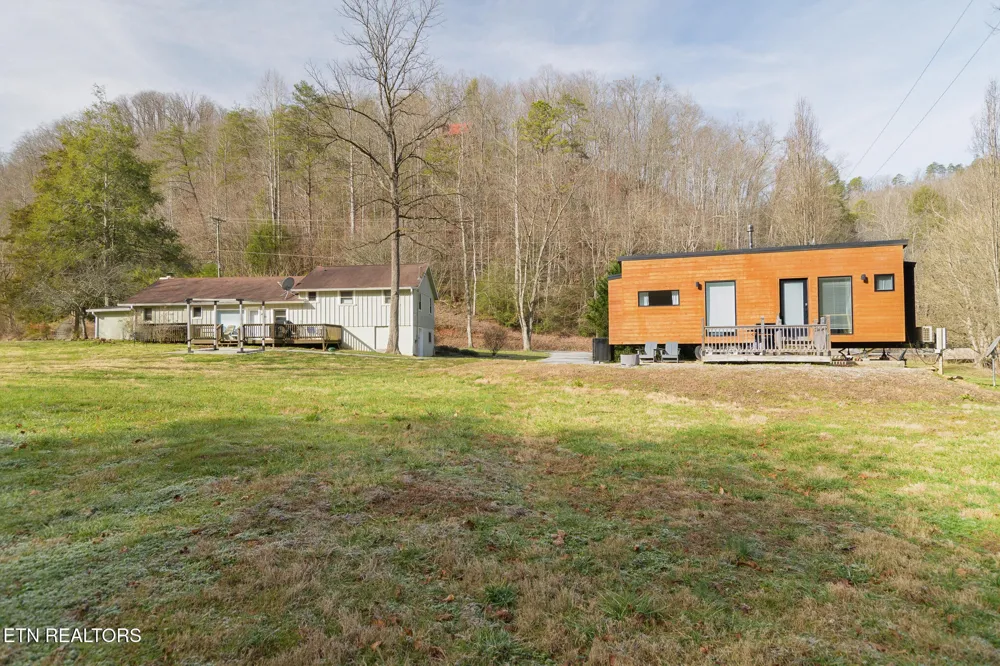 827 Mill Creek Rd Pigeon Forge, TN 37863