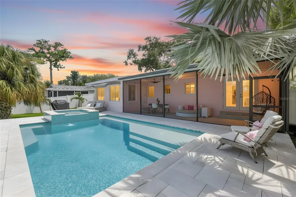 223 PINECREST DRIVE Palm Harbor, FL 34683