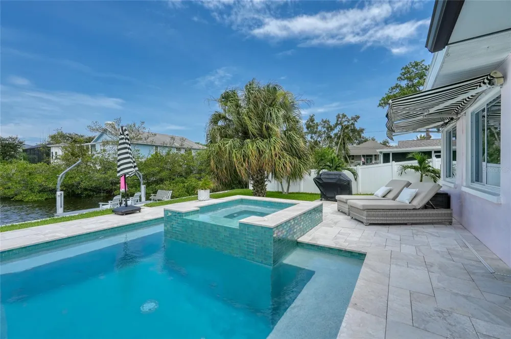 223 PINECREST DRIVE Palm Harbor, FL 34683