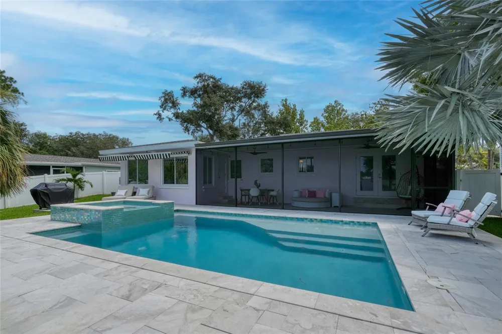 223 PINECREST DRIVE Palm Harbor, FL 34683